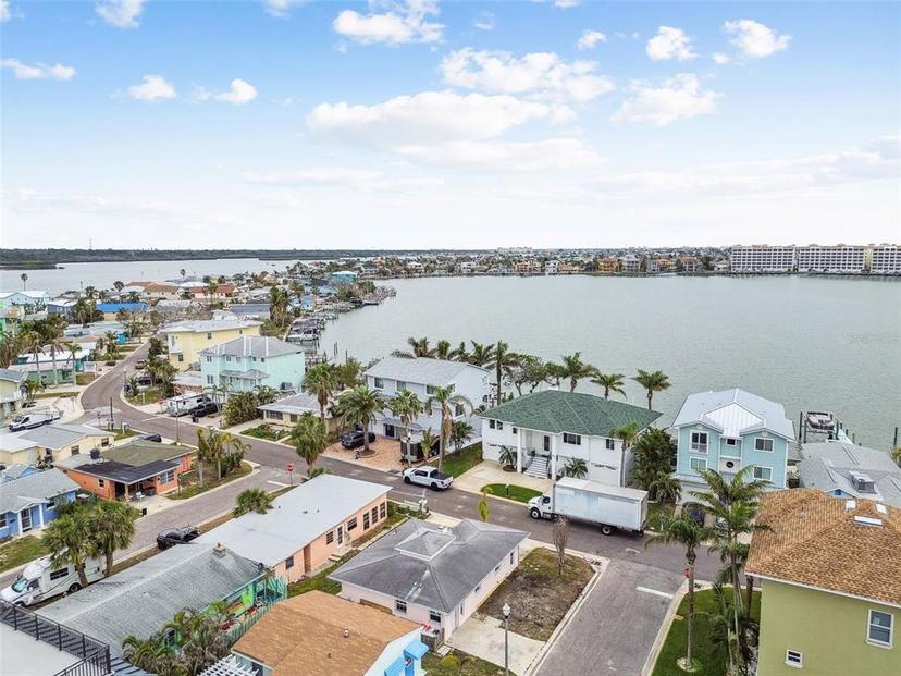 Picture of 306 180Th Avenue E, Redington Shores FL 33708