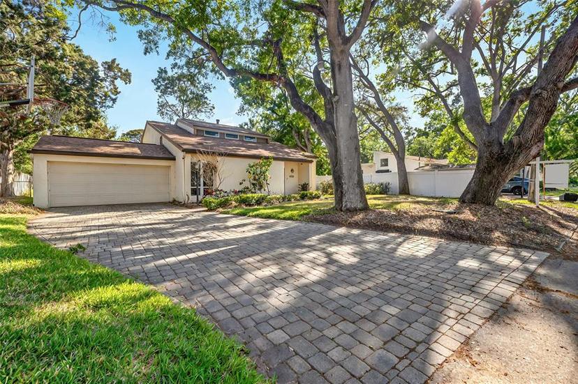 Picture of 4822 W San Miguel Street, Tampa FL 33629