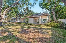 Picture of 4822 W San Miguel Street, Tampa, FL 33629