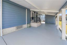 Picture of 2206 Golden Horseshoe Circle N, Lakeland, FL 33810