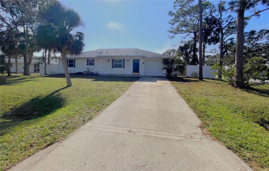Picture of 3110 Siesta Drive, Venice, FL 34293