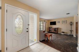 Picture of 823 Scenic Heights Drive, Brandon, FL 33511