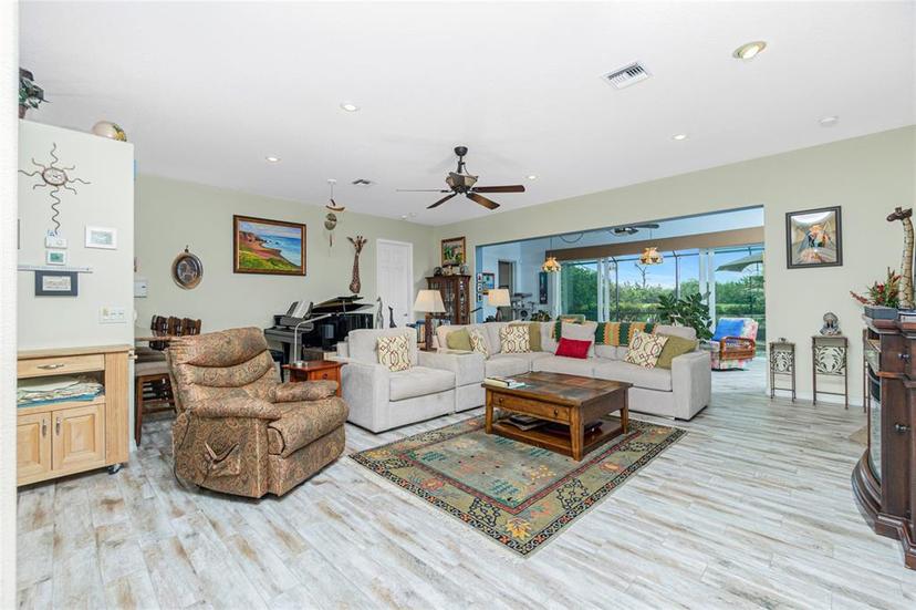 Picture of 8242 Lakeside Drive, Englewood FL 34224