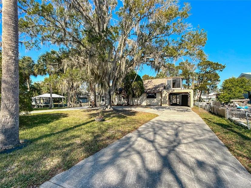 Picture of 1941 NW 16Th Street, Crystal River FL 34428