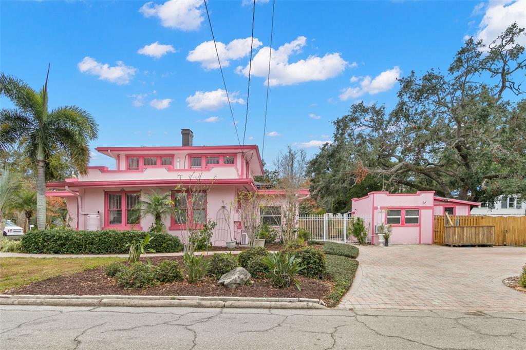 Picture of 700 S Prospect Avenue, Clearwater, FL 33756