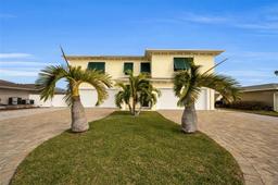 Picture of 11325 5Th Street E, Treasure Island, FL 33706