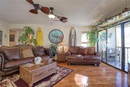 Picture of 1488 Pine Glen Lane Unit B2, Tarpon Springs, FL 34688