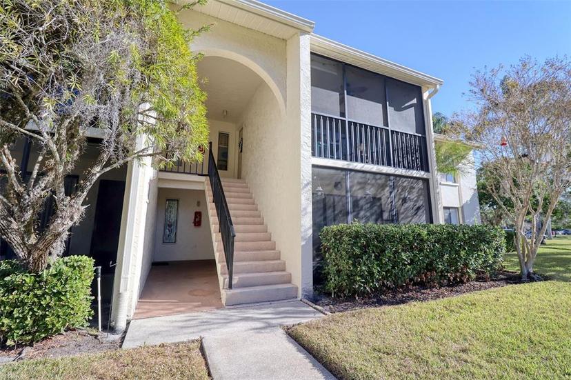 Picture of 1488 Pine Glen Lane Unit B2, Tarpon Springs FL 34688