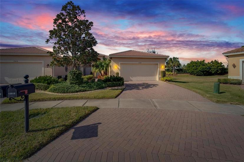 Picture of 15618 Aurora Lake Circle, Wimauma FL 33598