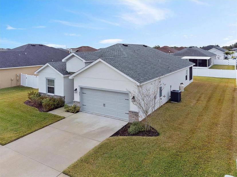 Picture of 425 Riders Loop, Auburndale FL 33823
