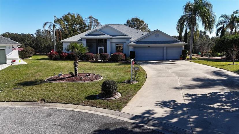 Picture of 24308 Belle Mede Drive, Leesburg FL 34748