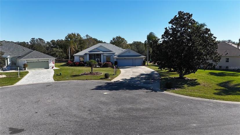 Picture of 24308 Belle Mede Drive, Leesburg FL 34748