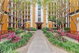 Picture of 12544 Floridays Resort Drive, Orlando, FL 32821