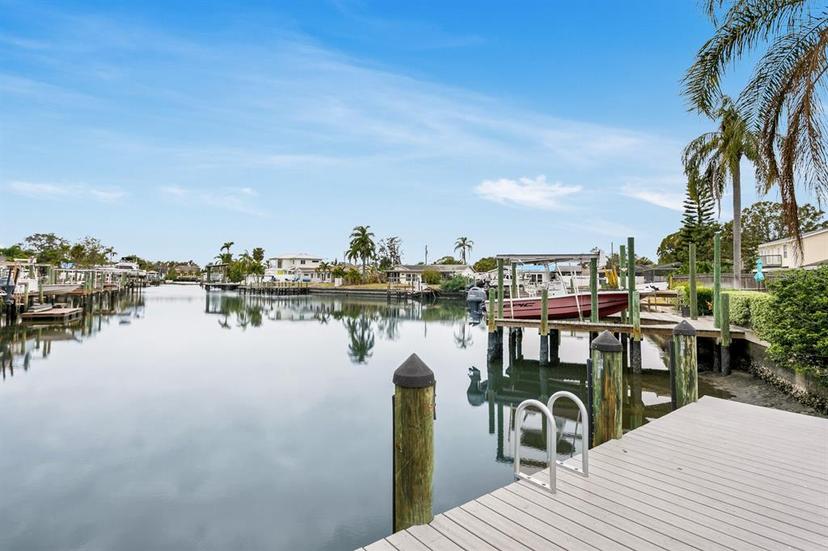 Picture of 4902 Stolls Avenue, Tampa FL 33615