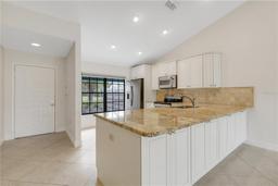 Picture of 6085 Clubside Drive Unit 7682, Sarasota, FL 34243