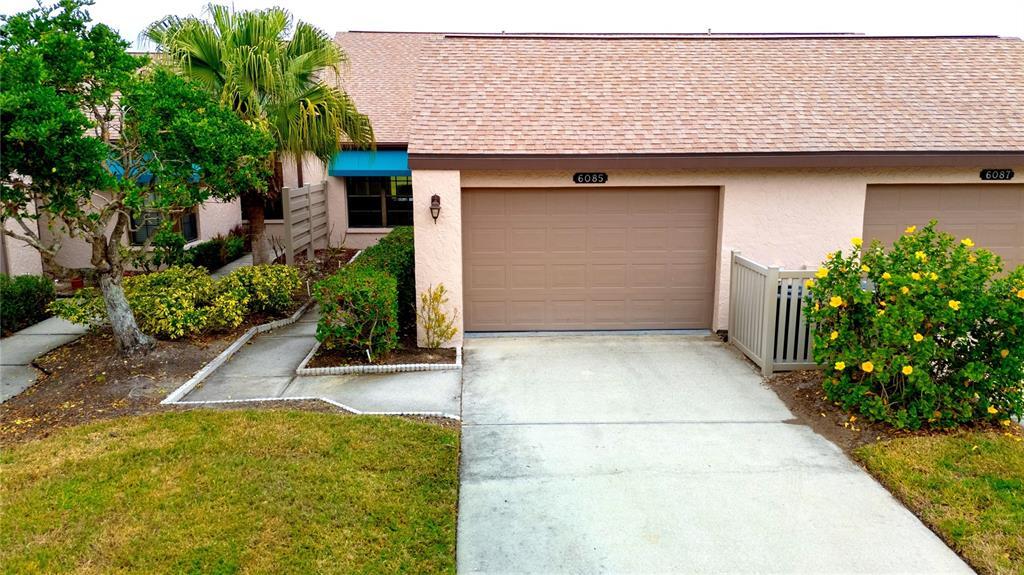 Picture of 6085 Clubside Drive Unit 7682, Sarasota, FL 34243