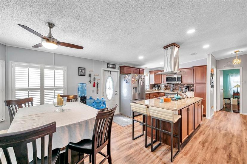 Picture of 16940 Us Highway 19 N Unit 502, Clearwater FL 33764