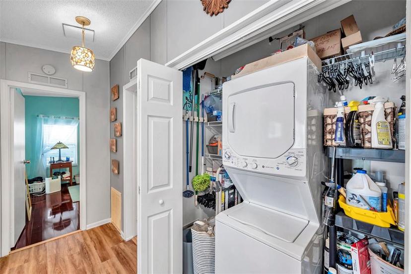Picture of 16940 Us Highway 19 N Unit 502, Clearwater FL 33764
