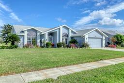 Picture of 4221 Augusta Terrace E, Bradenton, FL 34203