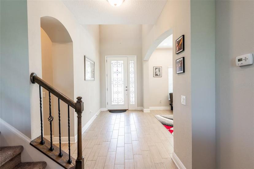 Picture of 19510 Whispering Brook Drive, Tampa FL 33647