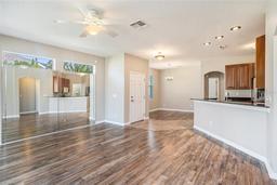 Picture of 2029 Inverness Greens Drive Unit 2029, Sun City Center, FL 33573