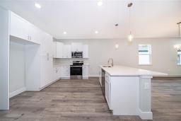 Picture of 2909 S Palmetto Avenue, Sanford, FL 32773