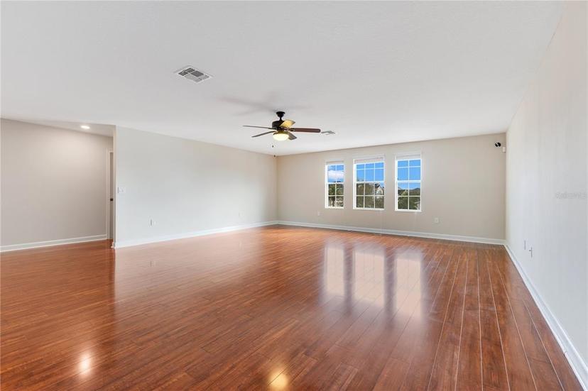 Picture of 3074 White Horse Court, Kissimmee FL 34746