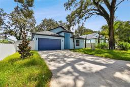 Picture of 3009 E 148Th Avenue Unit B, Lutz, FL 33559