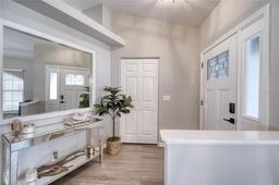Picture of 5117 19Th Lane E, Bradenton, FL 34203