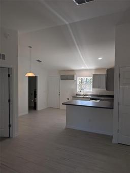 Picture of 24162 NW Hemlock Avenue, Dunnellon, FL 34431