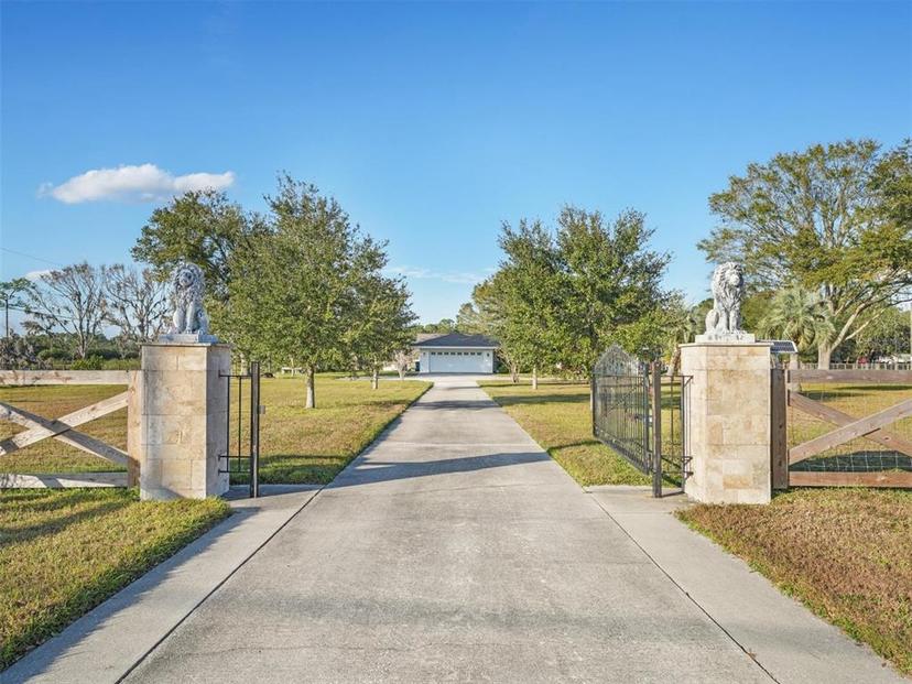 Picture of 1045 Carter Road, Deland FL 32724