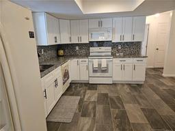 Picture of 2314 York Place, Lakeland, FL 33810