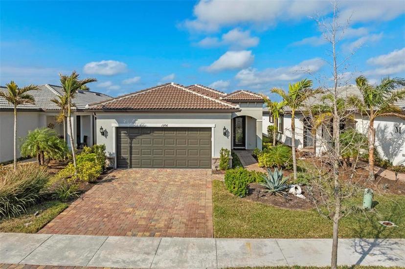 Picture of 13756 Vadini Street, Venice FL 34293