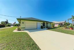 Picture of 5 Pinehurst Court, Rotonda West, FL 33947