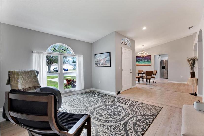 Picture of 10618 Foxcrest Way, Riverview FL 33569