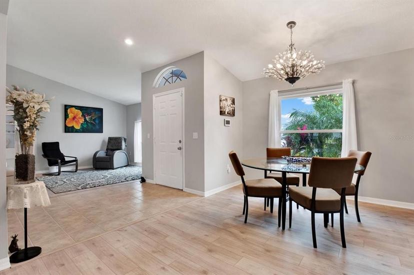 Picture of 10618 Foxcrest Way, Riverview FL 33569