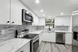 Picture of 11592 110Th Terrace, Seminole, FL 33778