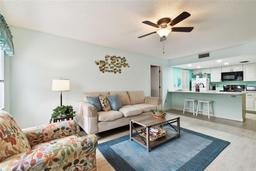 Picture of 7117 27Th Ave Dr W Unit 7117, Bradenton, FL 34209