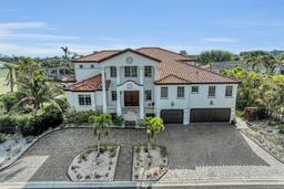 Picture of 550 Yardarm Lane, Longboat Key, FL 34228