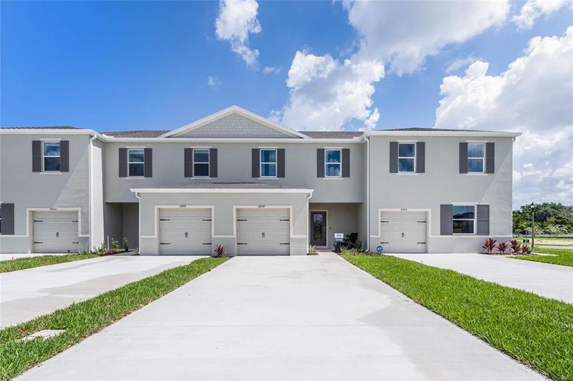 Picture of 3338 Private Oak Drive, Apopka FL 32703