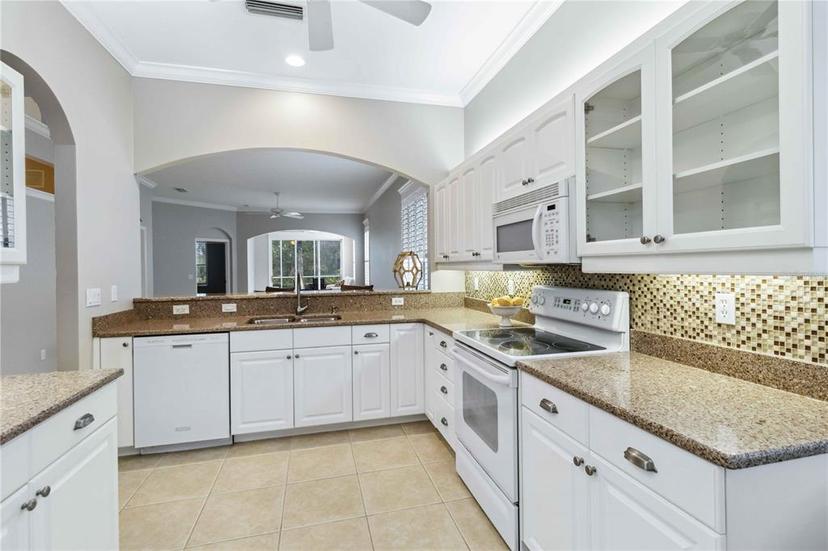 Picture of 1634 Monarch Drive Unit 1634, Venice FL 34293