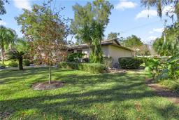 Picture of 3856 NE 19Th Street Circle, Ocala, FL 34470