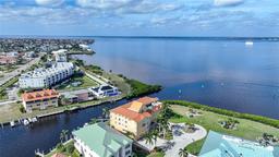 Picture of 115 Breakers Court Unit 111, Punta Gorda, FL 33950