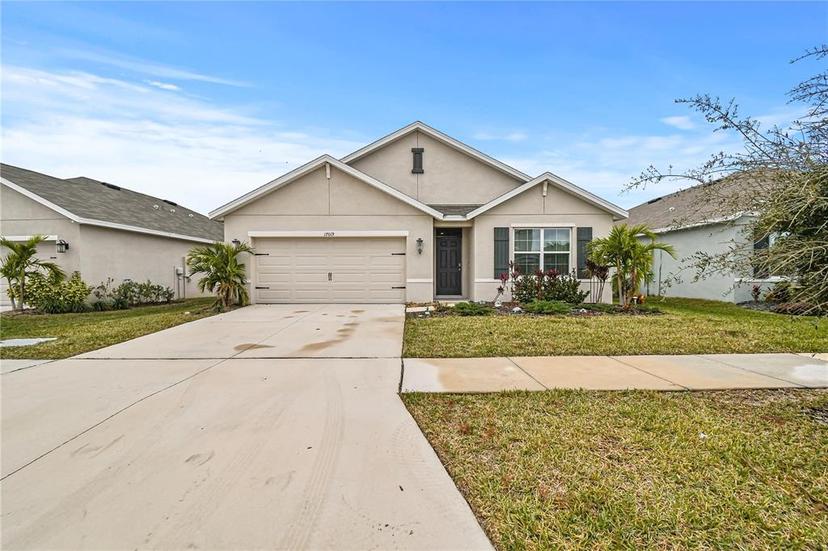 Picture of 17019 Avon Dive Lane, Wimauma FL 33598