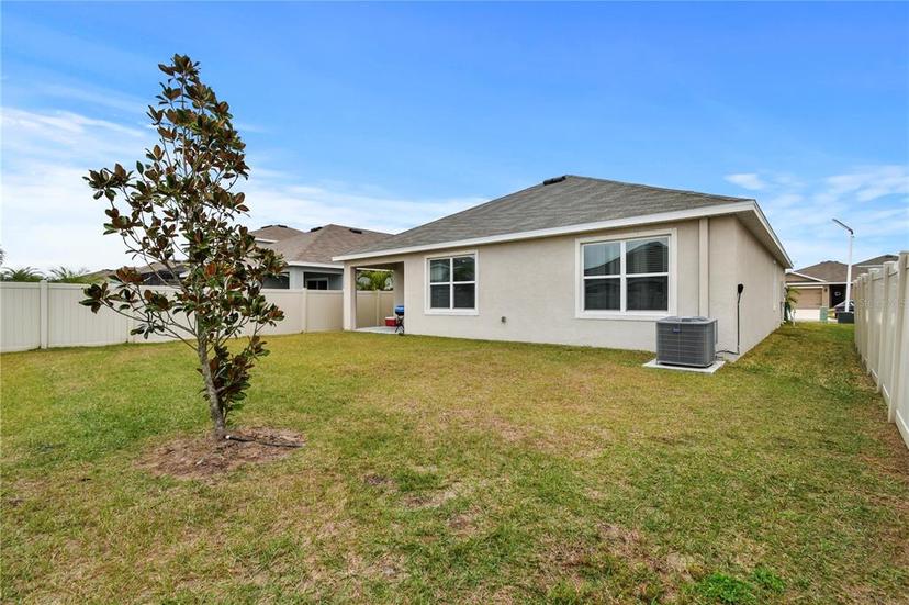 Picture of 17019 Avon Dive Lane, Wimauma FL 33598