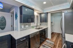 Picture of 365 Englewood Isles Parkway Unit 3, Englewood, FL 34223