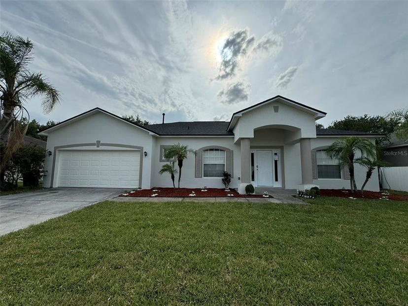 Picture of 550 Reddicks Cir, Winter Haven FL 33884