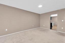 Picture of 19029 Us Highway 19 N Unit 26-304, Clearwater, FL 33764