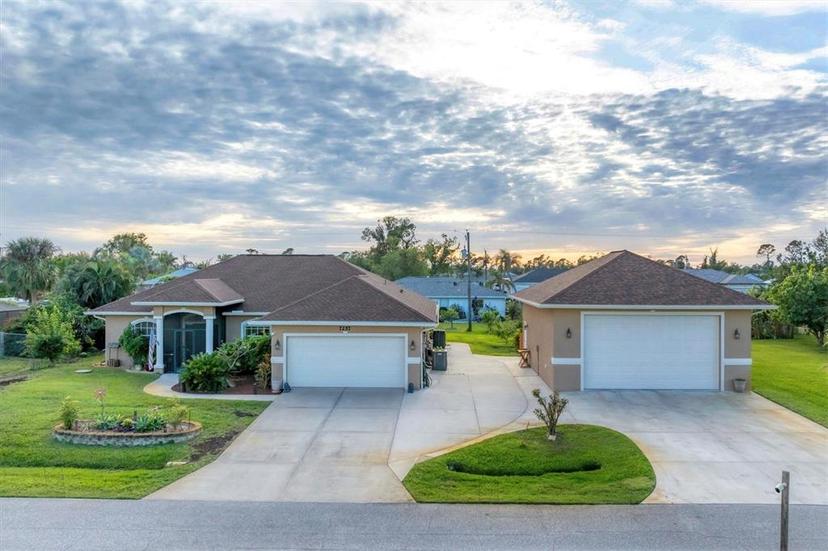 Picture of 7257 Bridgeport Lane, Englewood FL 34224
