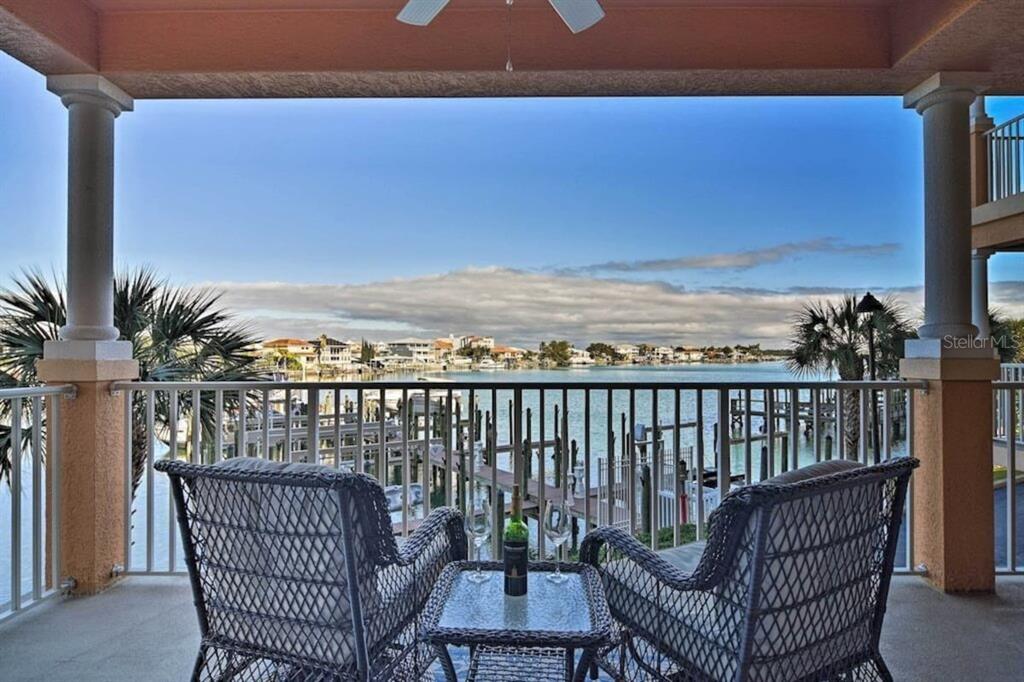 Picture of 530 S Gulfview Boulevard Unit 205, Clearwater, FL 33767